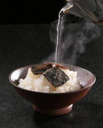 Mùa lạnh nồng nàn với cơm trà xanh Ochazuke